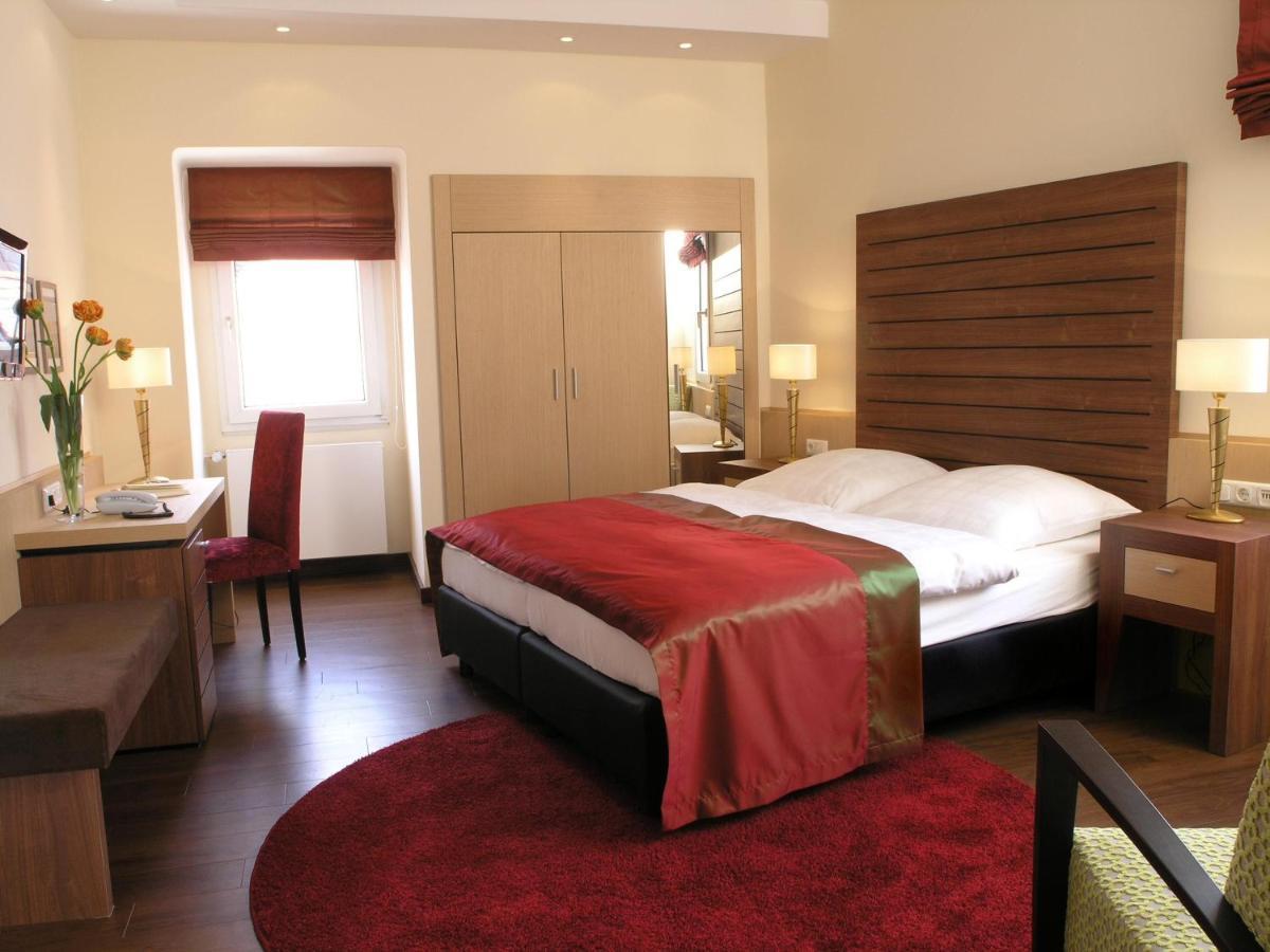 Hotel-Appartement Sonne Gersfeld Dış mekan fotoğraf